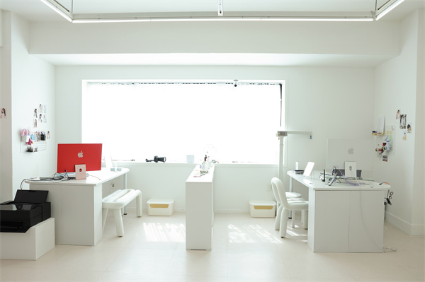 韩国Ohn Studio稳工作室大厅环境.jpg 韩国Ohn Studio稳工作室大厅环境.jpg